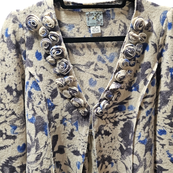 Tabitha Anthropologie 100% Wool Floral Embellished Cardigan Jacket Size Small - Picture 2 of 5